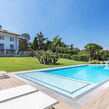 Villa Angela - Italian Homing เดเซนซาโนเดลการ์ดา ภายนอก รูปภาพ