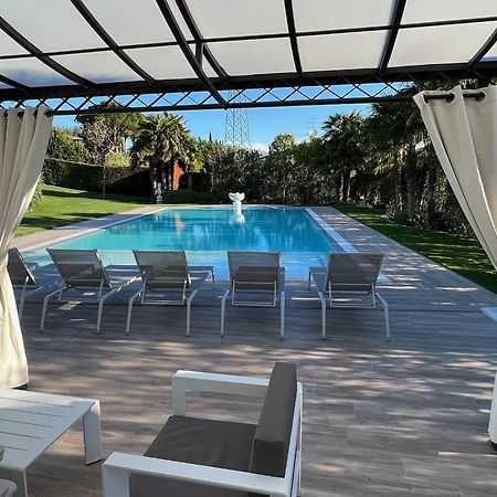 Villa Angela - Italian Homing เดเซนซาโนเดลการ์ดา ภายนอก รูปภาพ