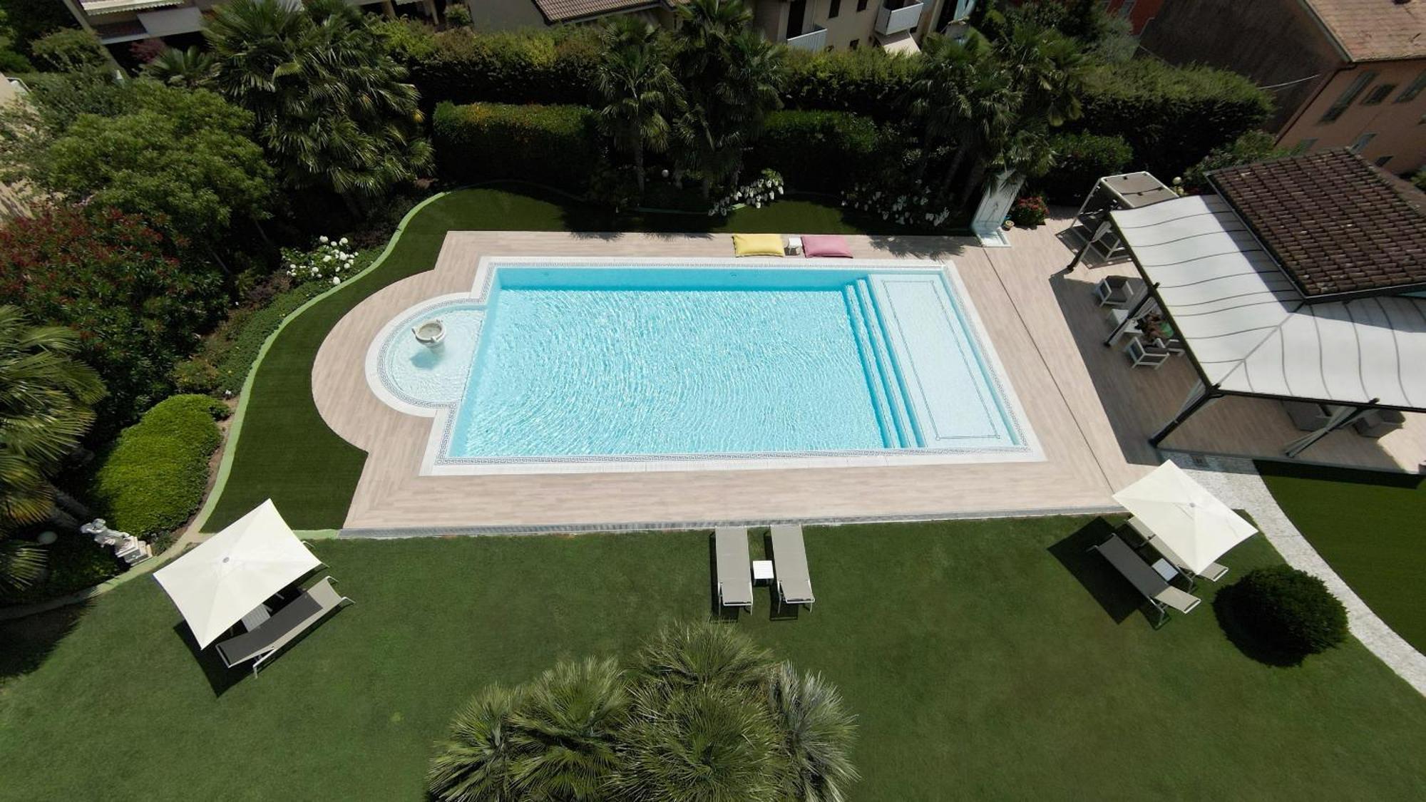 Villa Angela - Italian Homing เดเซนซาโนเดลการ์ดา ภายนอก รูปภาพ